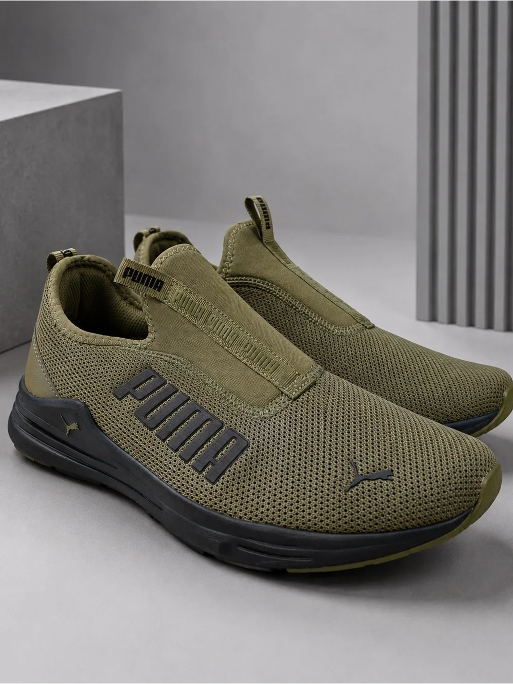 PUMA Men's Olive Green Slip-On Mesh Sneakers with Black Sole NWOT